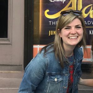 Meet your Posher, Carolyn